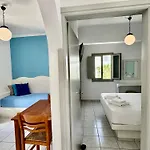 Sail & * Kamari (Santorini)