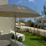 Sail & * Kamari (Santorini)